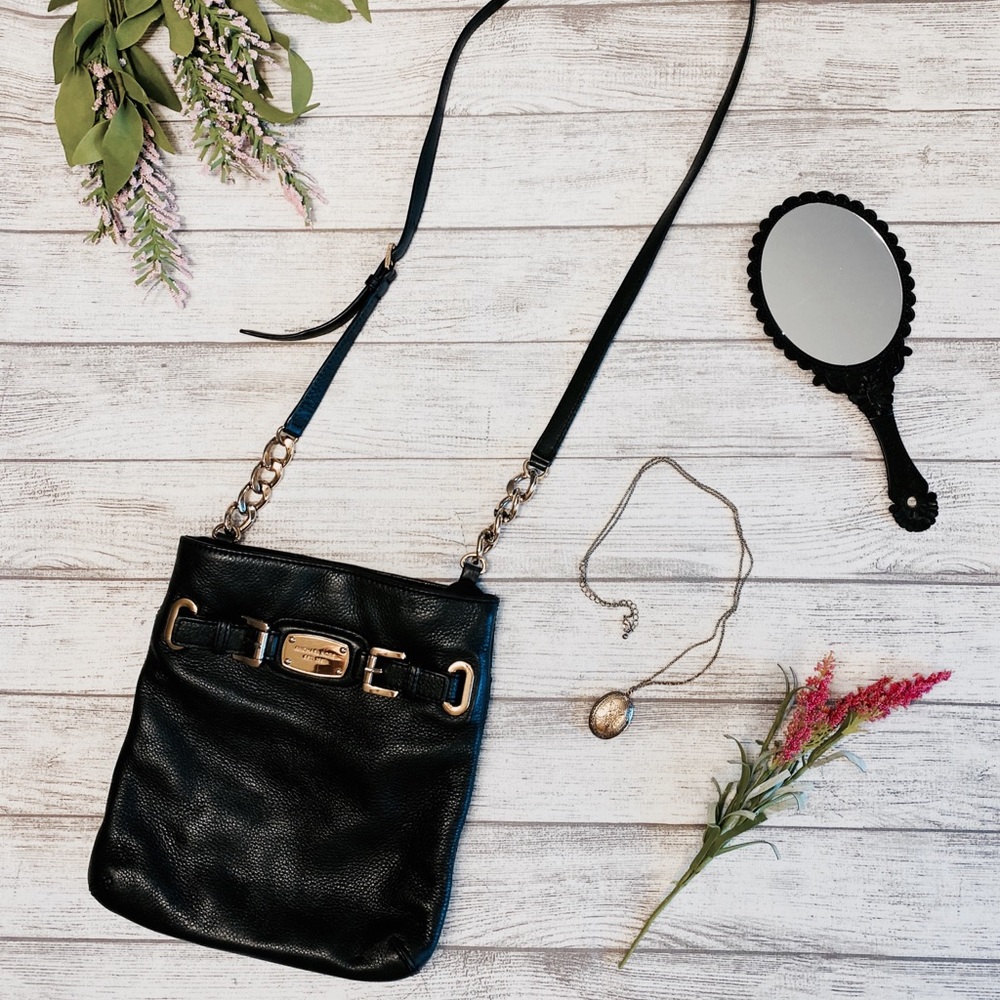 Michael Kors Hamilton Large Crossbody Purse